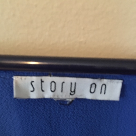 Royal blue flutter top - Picture 3 of 3